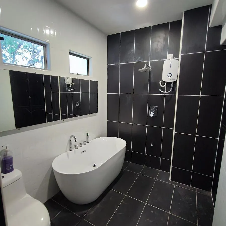 Homestay Wee Inn Jb Indoor Pool Τζόχορ Μπάχρου Μαλαισία